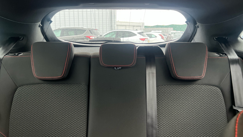 Ford Puma 1.0 EcoBoost Hybrid mHEV 155 ST-Line 5dr Petrol Hatchback